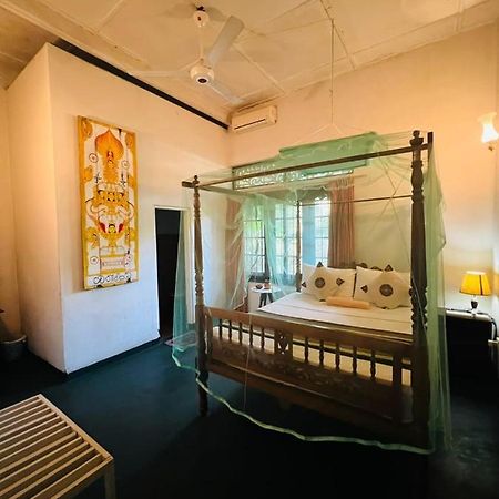 Traditional Kandyan House Ngoại thất bức ảnh